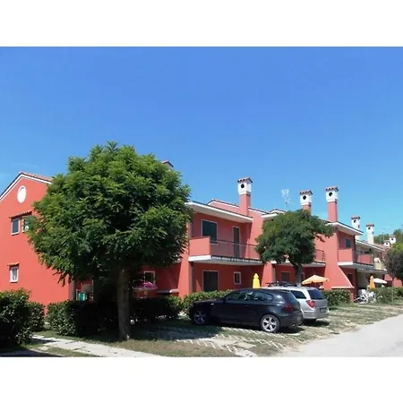 Daire Renovated With Pool In *